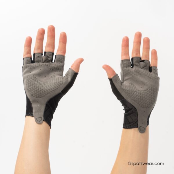 Aero glove